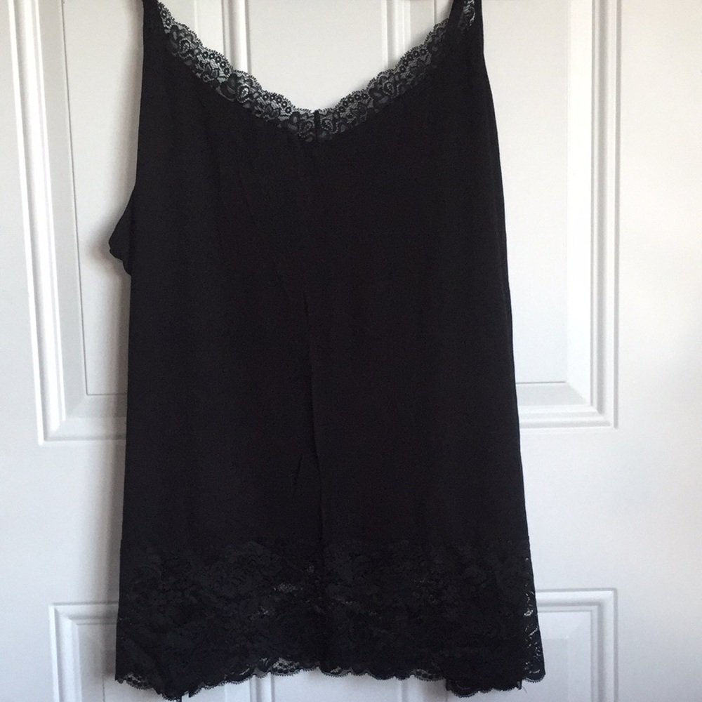 NWT LANE BRYANT SPANDEX PLUS SIZE 26-28 BLACK TOP